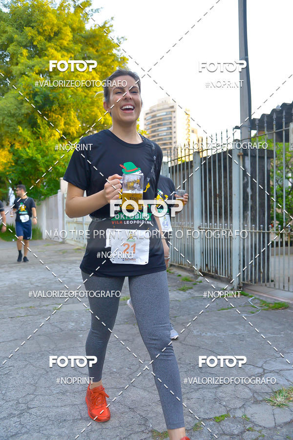 Buy your photos of the eventOktobier Corrida da Cerveja 2019 on Fotop