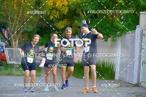 Buy your photos of the eventOktobier Corrida da Cerveja 2019 on Fotop