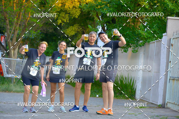 Buy your photos of the eventOktobier Corrida da Cerveja 2019 on Fotop