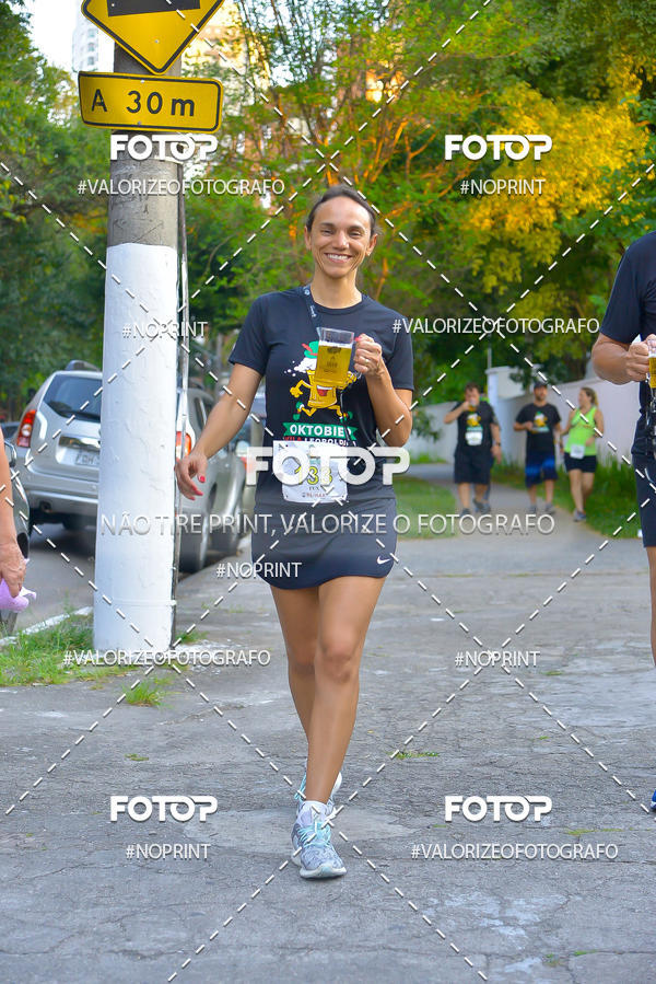 Buy your photos of the eventOktobier Corrida da Cerveja 2019 on Fotop