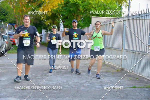 Buy your photos of the eventOktobier Corrida da Cerveja 2019 on Fotop