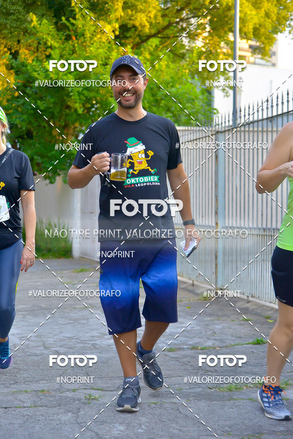 Buy your photos of the eventOktobier Corrida da Cerveja 2019 on Fotop