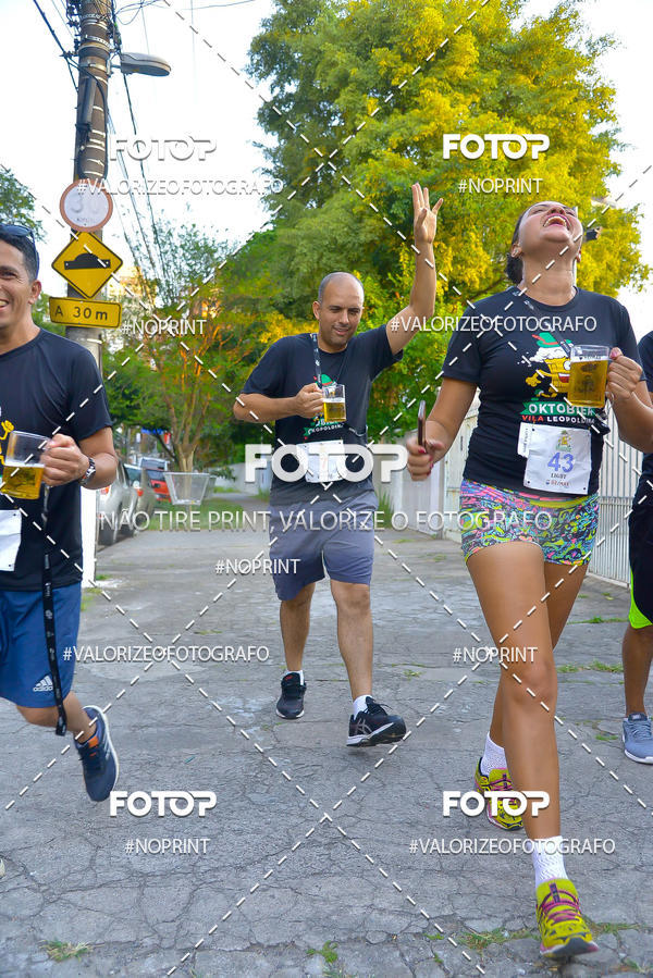 Buy your photos of the eventOktobier Corrida da Cerveja 2019 on Fotop