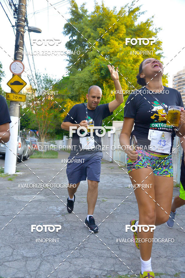 Buy your photos of the eventOktobier Corrida da Cerveja 2019 on Fotop
