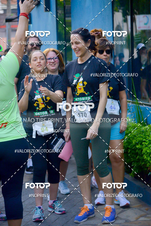 Buy your photos of the eventOktobier Corrida da Cerveja 2019 on Fotop