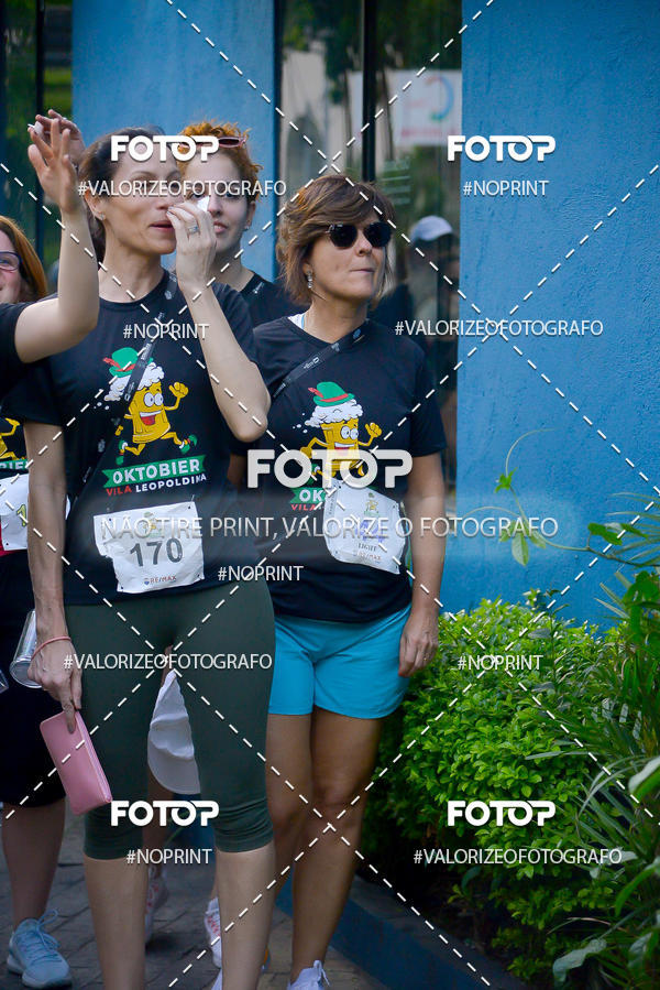 Buy your photos of the eventOktobier Corrida da Cerveja 2019 on Fotop