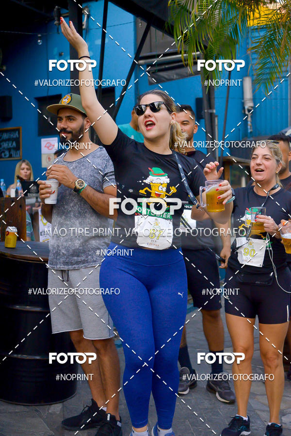 Buy your photos of the eventOktobier Corrida da Cerveja 2019 on Fotop