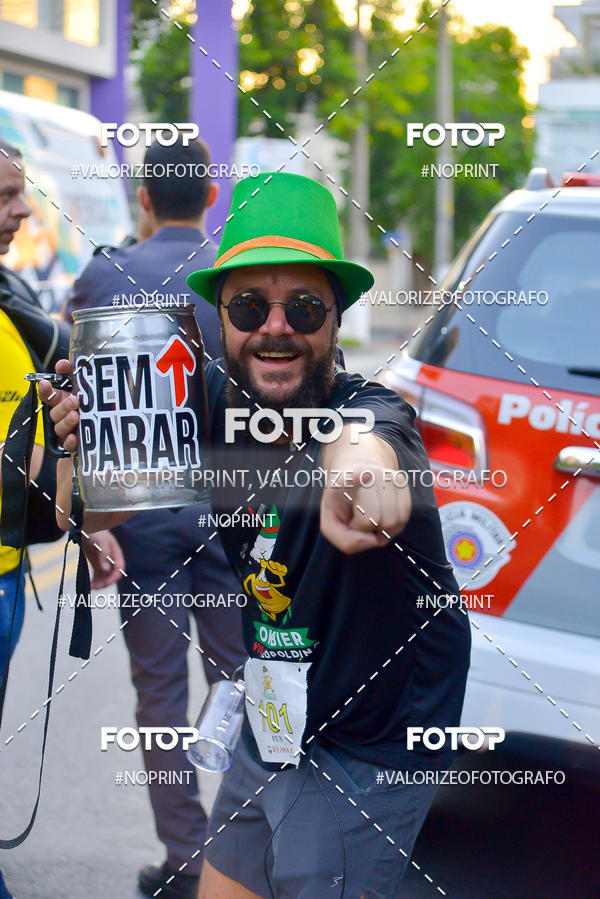 Buy your photos of the eventOktobier Corrida da Cerveja 2019 on Fotop