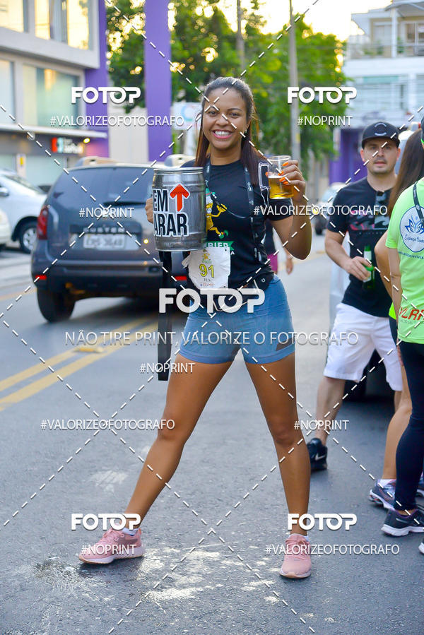 Buy your photos of the eventOktobier Corrida da Cerveja 2019 on Fotop