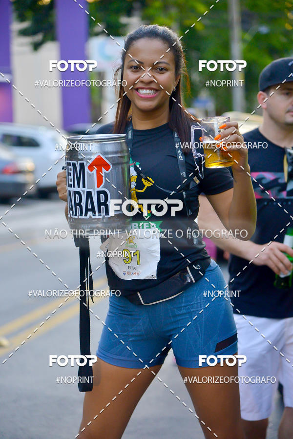 Buy your photos of the eventOktobier Corrida da Cerveja 2019 on Fotop