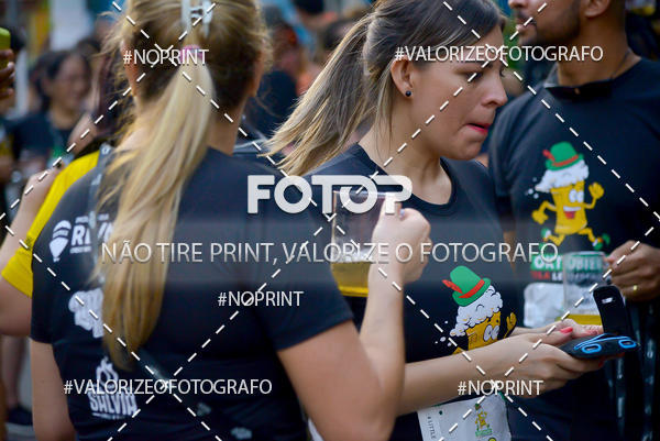 Buy your photos of the eventOktobier Corrida da Cerveja 2019 on Fotop