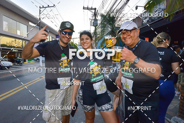 Buy your photos of the eventOktobier Corrida da Cerveja 2019 on Fotop