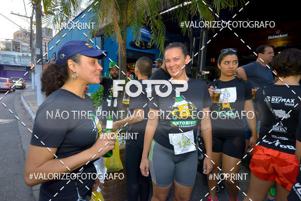 Buy your photos of the eventOktobier Corrida da Cerveja 2019 on Fotop