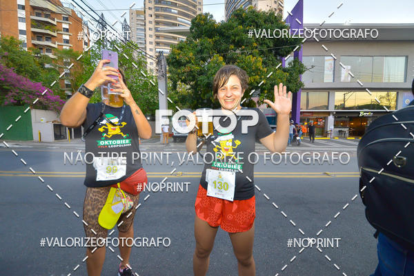 Buy your photos of the eventOktobier Corrida da Cerveja 2019 on Fotop