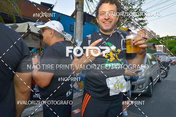 Buy your photos of the eventOktobier Corrida da Cerveja 2019 on Fotop