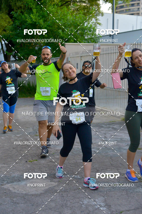 Buy your photos of the eventOktobier Corrida da Cerveja 2019 on Fotop