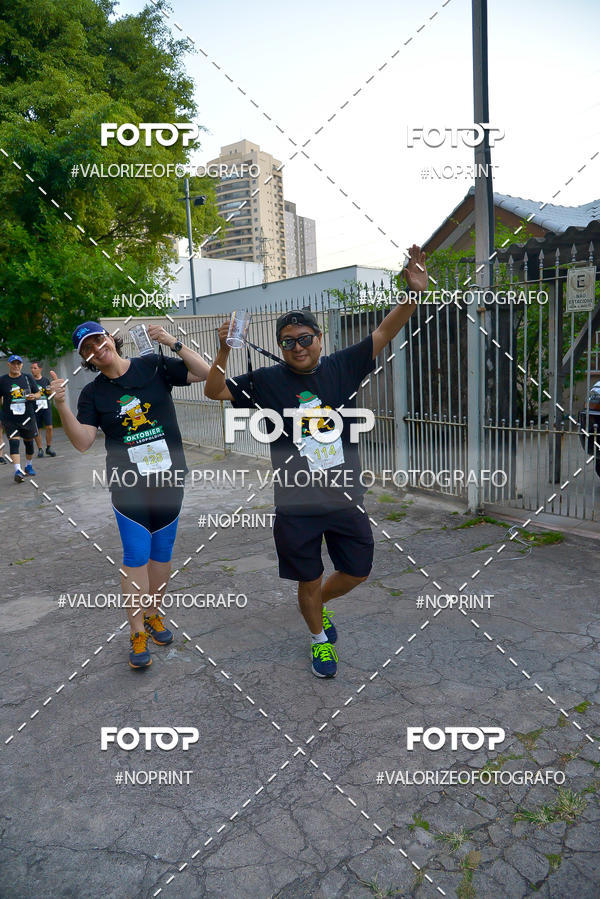 Buy your photos of the eventOktobier Corrida da Cerveja 2019 on Fotop