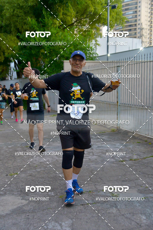 Buy your photos of the eventOktobier Corrida da Cerveja 2019 on Fotop