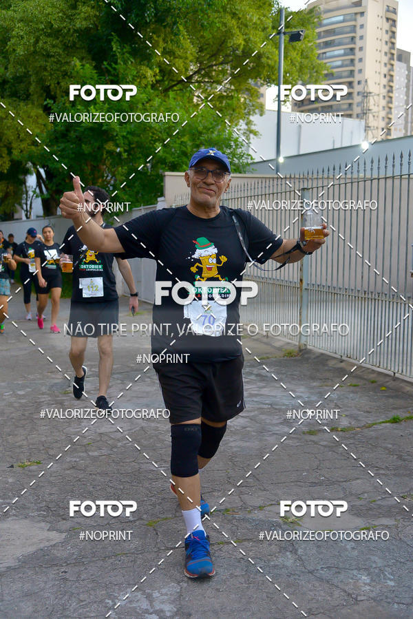 Buy your photos of the eventOktobier Corrida da Cerveja 2019 on Fotop