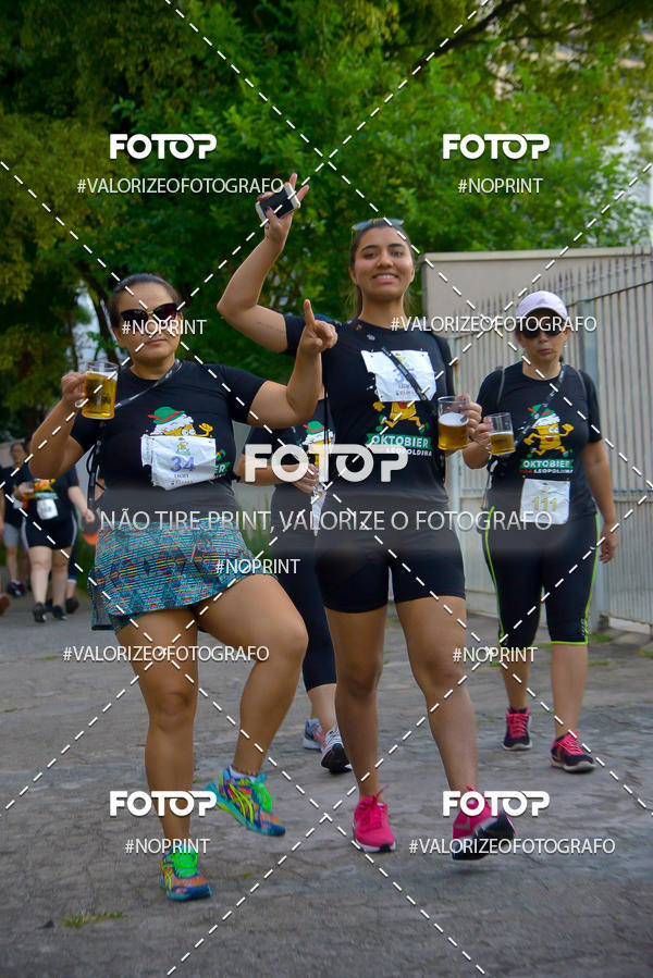 Buy your photos of the eventOktobier Corrida da Cerveja 2019 on Fotop