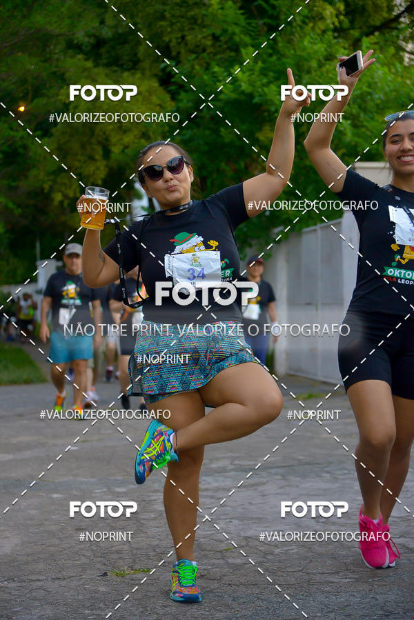 Buy your photos of the eventOktobier Corrida da Cerveja 2019 on Fotop