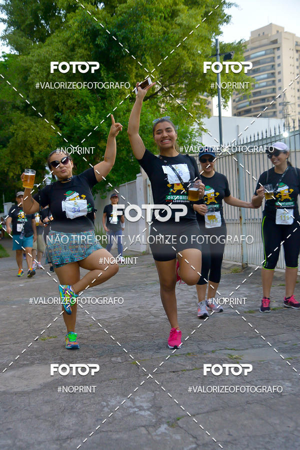 Buy your photos of the eventOktobier Corrida da Cerveja 2019 on Fotop