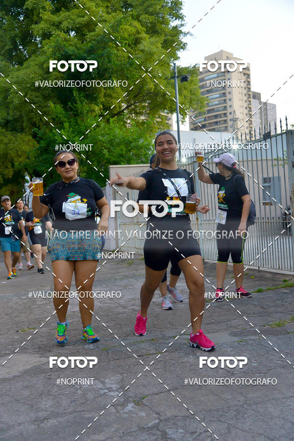 Buy your photos of the eventOktobier Corrida da Cerveja 2019 on Fotop