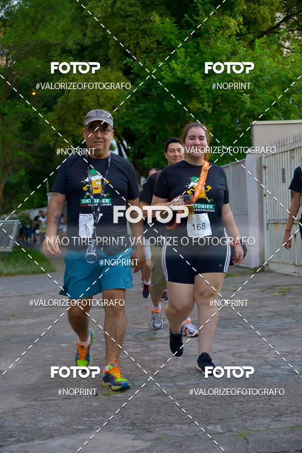 Buy your photos of the eventOktobier Corrida da Cerveja 2019 on Fotop