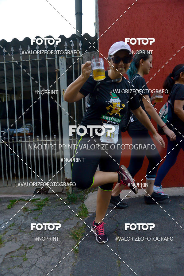 Buy your photos of the eventOktobier Corrida da Cerveja 2019 on Fotop