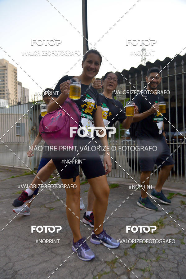 Buy your photos of the eventOktobier Corrida da Cerveja 2019 on Fotop