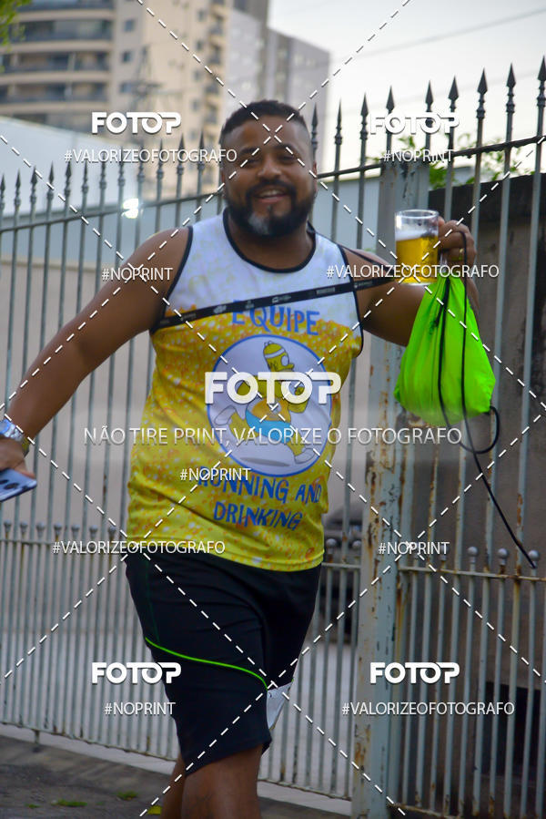 Buy your photos of the eventOktobier Corrida da Cerveja 2019 on Fotop