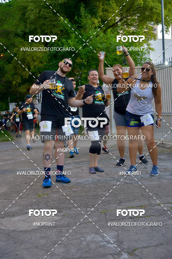 Buy your photos of the eventOktobier Corrida da Cerveja 2019 on Fotop