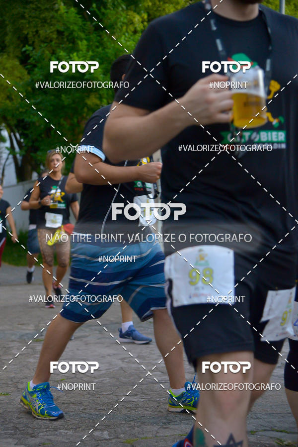 Buy your photos of the eventOktobier Corrida da Cerveja 2019 on Fotop