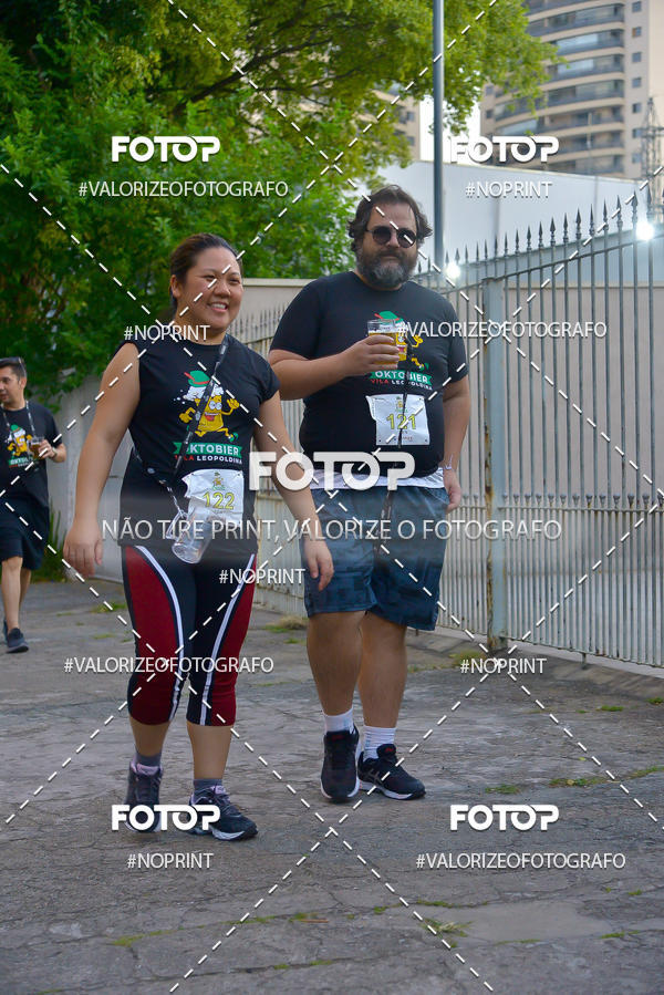 Buy your photos of the eventOktobier Corrida da Cerveja 2019 on Fotop