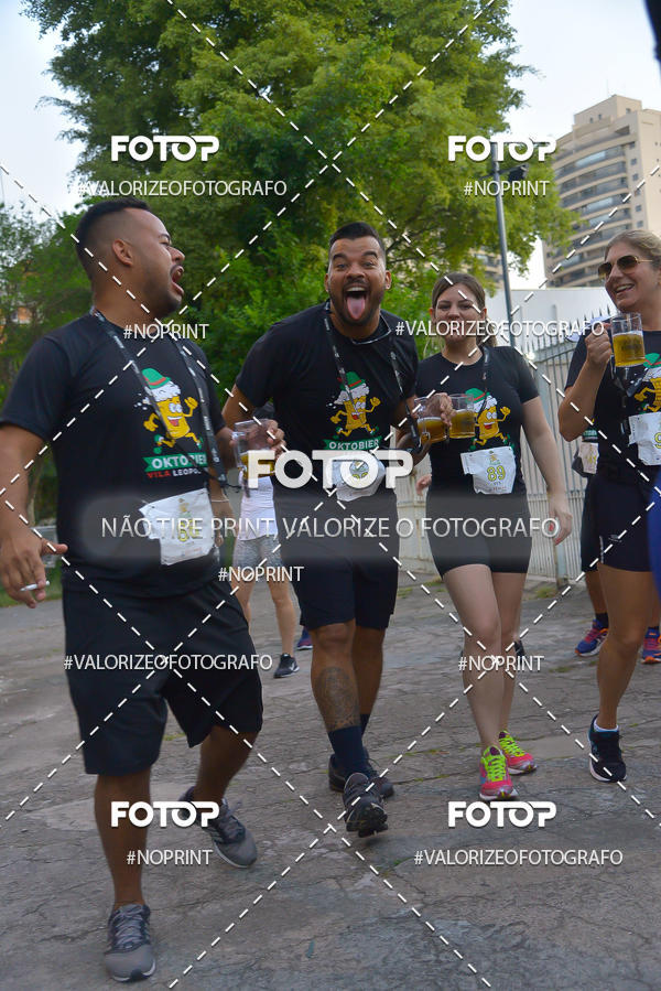 Buy your photos of the eventOktobier Corrida da Cerveja 2019 on Fotop