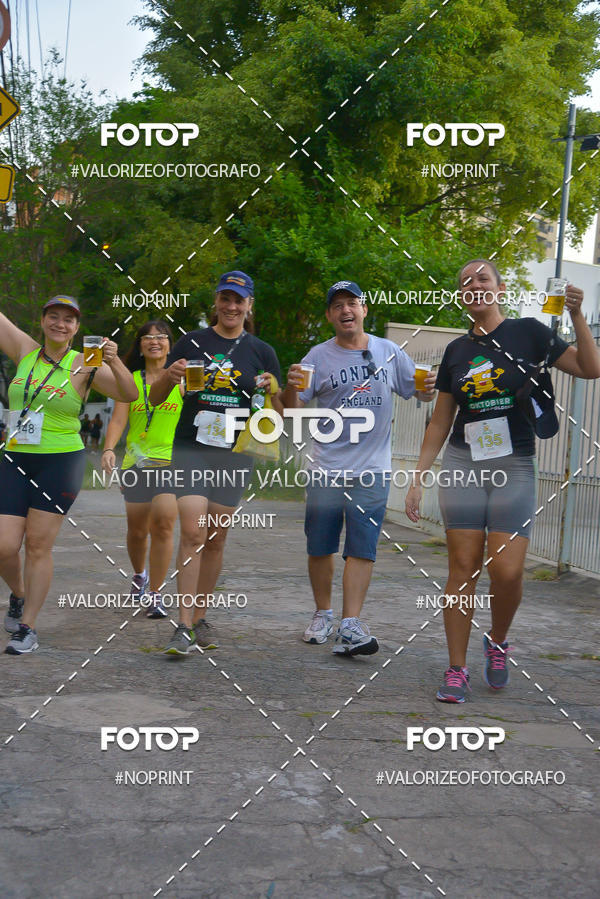 Buy your photos of the eventOktobier Corrida da Cerveja 2019 on Fotop