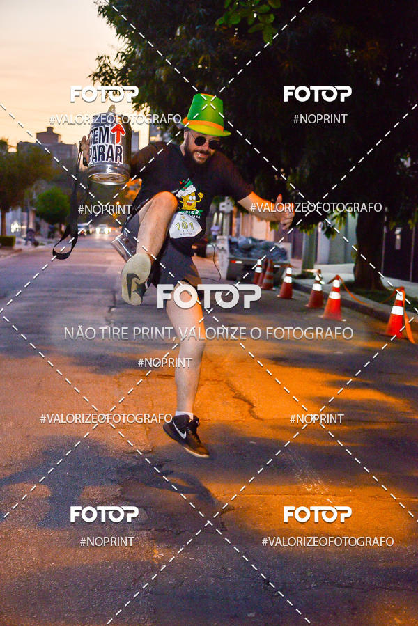 Buy your photos of the eventOktobier Corrida da Cerveja 2019 on Fotop