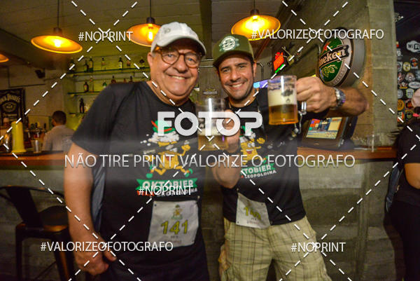 Buy your photos of the eventOktobier Corrida da Cerveja 2019 on Fotop