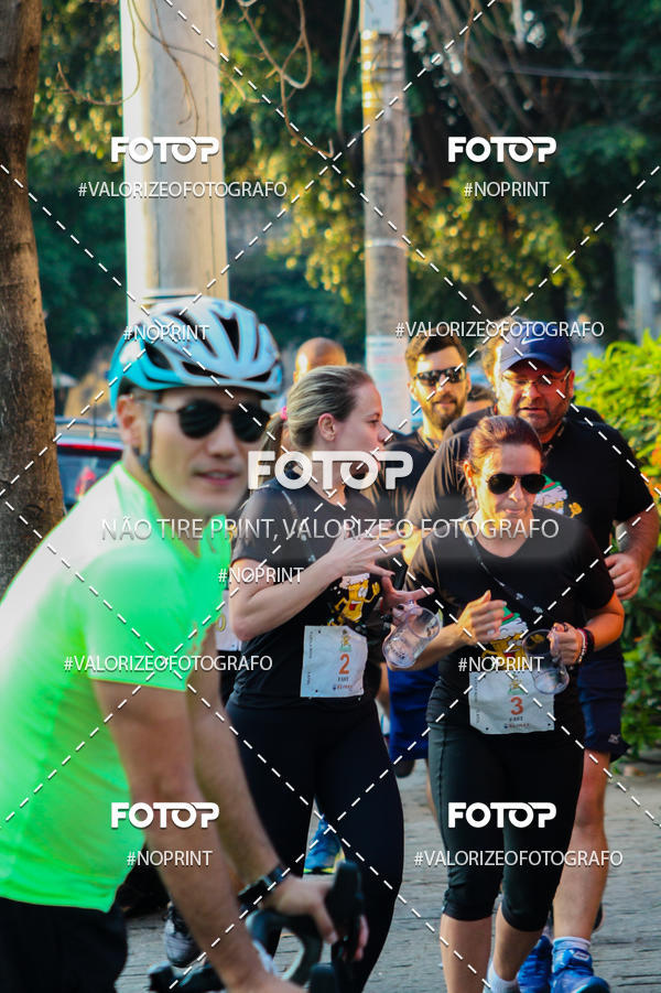 Buy your photos of the eventOktobier Corrida da Cerveja 2019 on Fotop