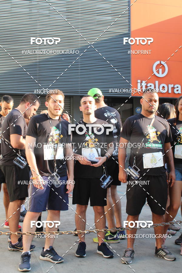 Buy your photos of the eventOktobier Corrida da Cerveja 2019 on Fotop