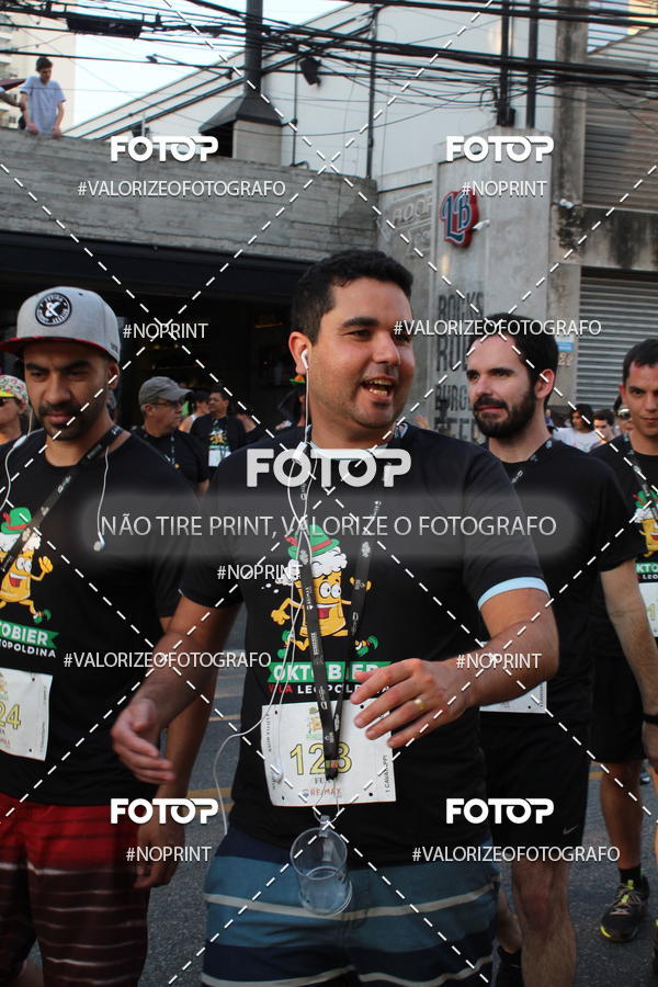 Buy your photos of the eventOktobier Corrida da Cerveja 2019 on Fotop