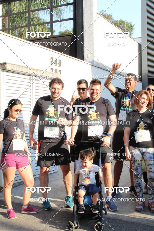 Buy your photos of the eventOktobier Corrida da Cerveja 2019 on Fotop