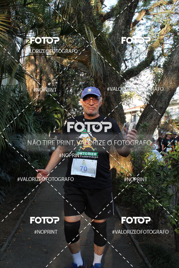 Buy your photos of the eventOktobier Corrida da Cerveja 2019 on Fotop