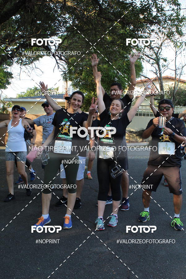 Buy your photos of the eventOktobier Corrida da Cerveja 2019 on Fotop