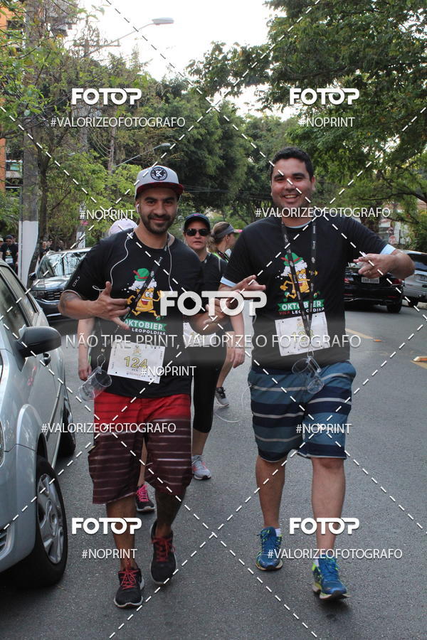 Buy your photos of the eventOktobier Corrida da Cerveja 2019 on Fotop
