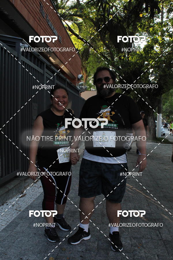 Buy your photos of the eventOktobier Corrida da Cerveja 2019 on Fotop