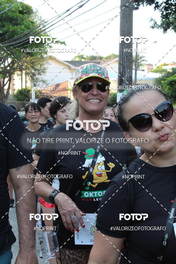 Buy your photos of the eventOktobier Corrida da Cerveja 2019 on Fotop