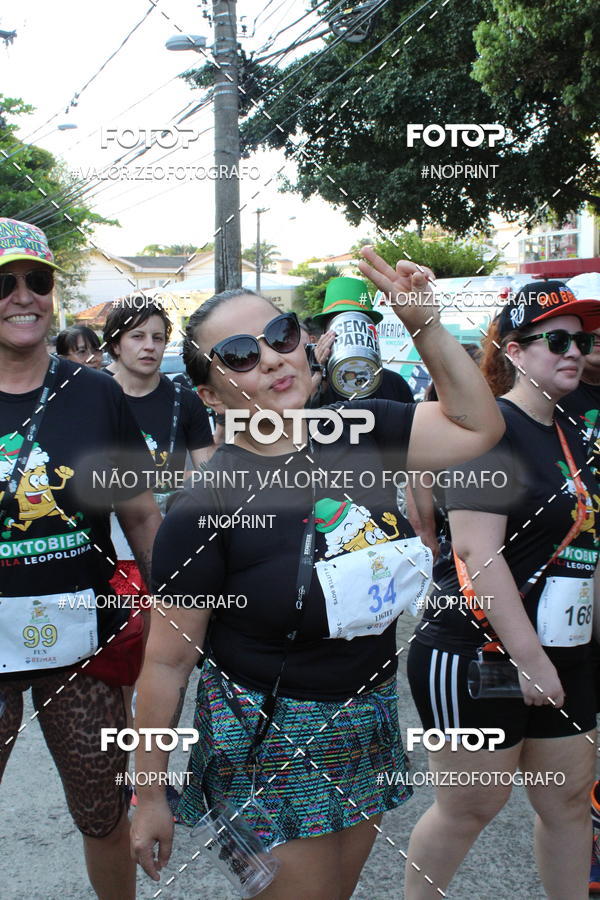 Buy your photos of the eventOktobier Corrida da Cerveja 2019 on Fotop