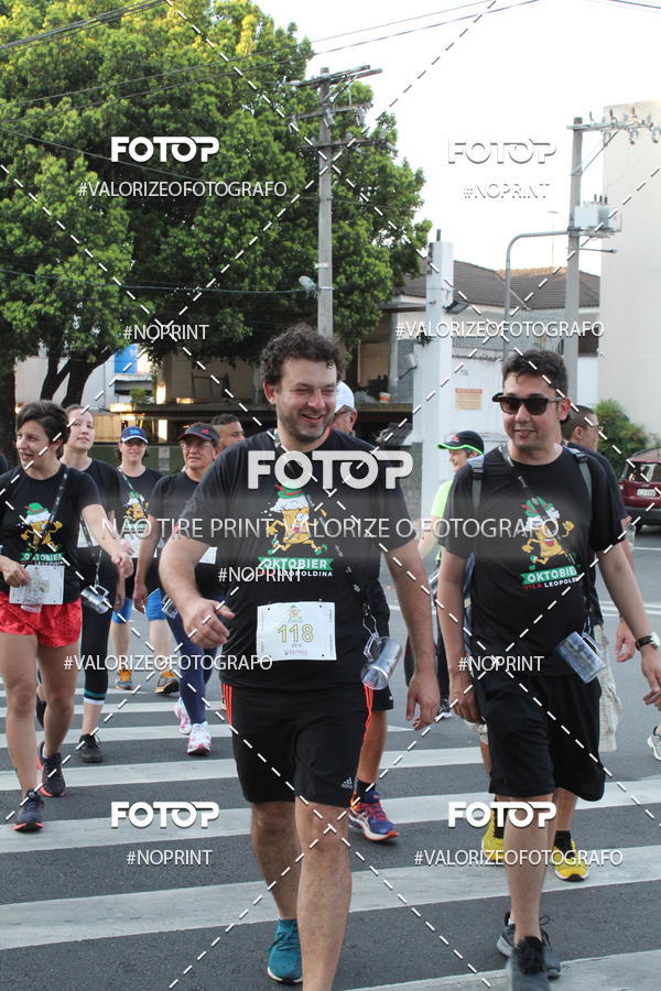 Buy your photos of the eventOktobier Corrida da Cerveja 2019 on Fotop