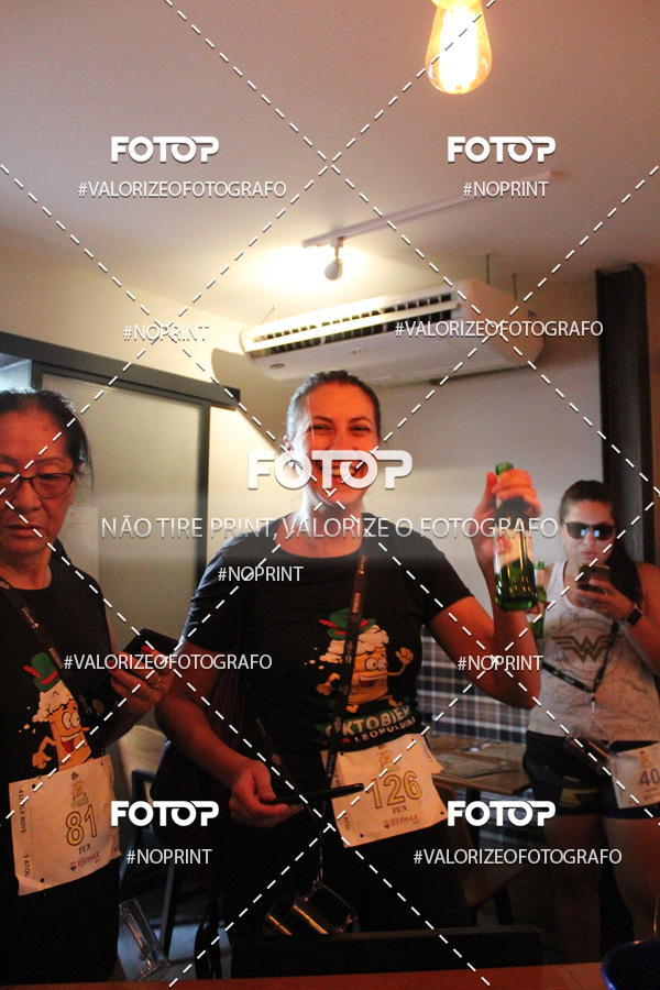 Buy your photos of the eventOktobier Corrida da Cerveja 2019 on Fotop